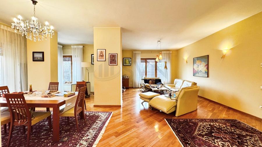 REA0123759 Capitale de vanzare 2 Apartamente plus Pod