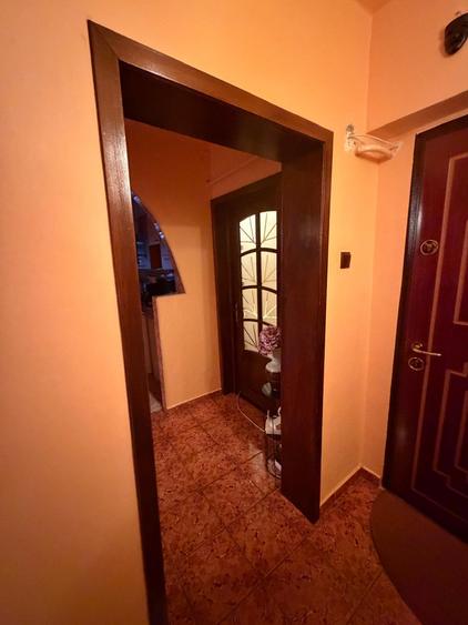 Apartament 3 camere doua balcoane, suprafata 67mp, zona Vidin. Mobilat
