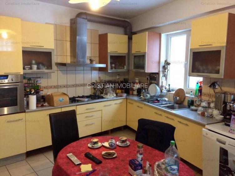 Vila 456mp utili  zona Plantelor - 13