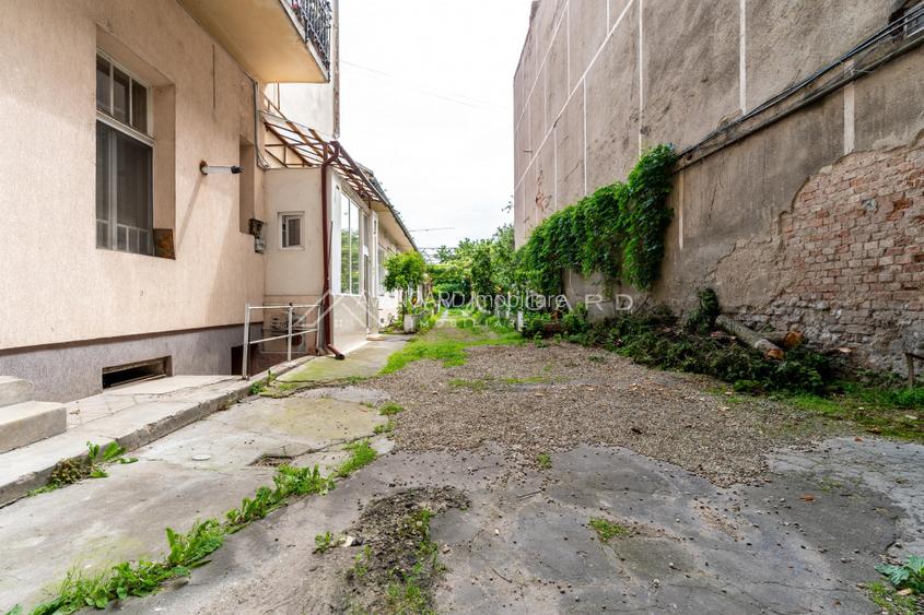 Apartament spațios de 87 mp, cu tavane înalte și garaj, strada Horea - 17