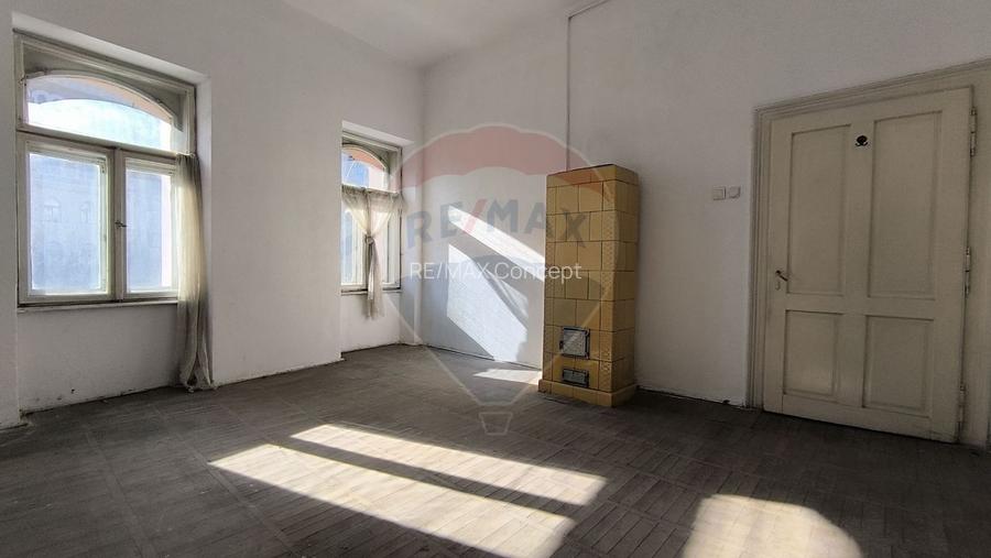 Apartament de vânzare în Palatul Berde, strada Horea - 7