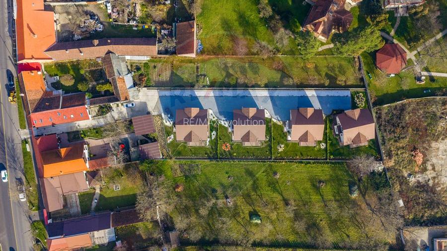 CASE NOI ÎN ARHITECTURĂ ALPINO-MODERNĂ CU ALEE PRIVATA | CRISTIAN - 11