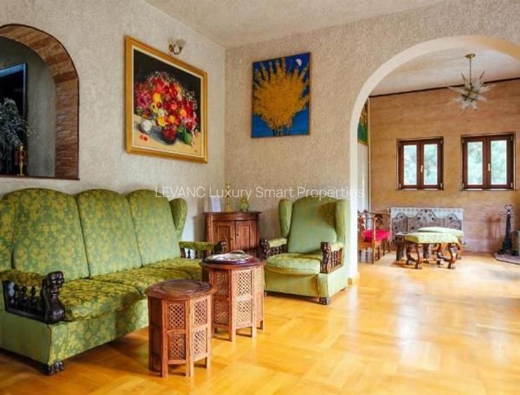 VILA 12 CAMERE - ELEGANTA SI CONFORT - 3