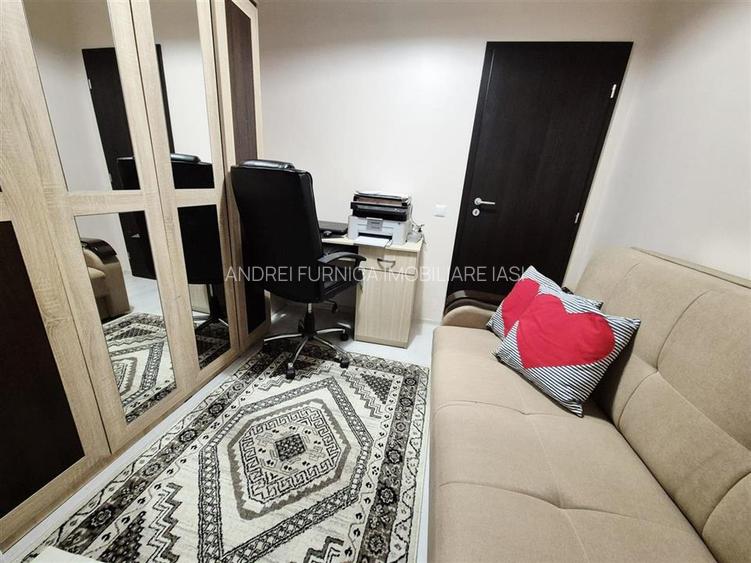 Apartament cu 3 camere de vanzare - 6