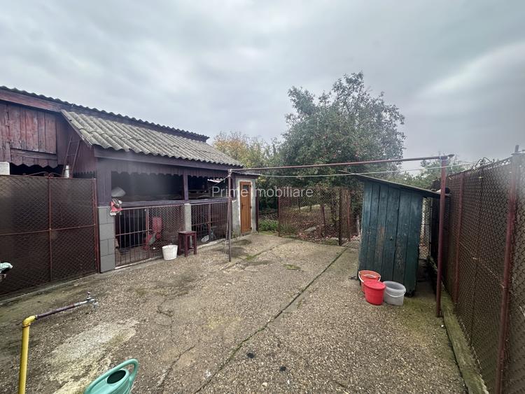 Casa individuală 223 mp| 4 camere| zona Schit - 13