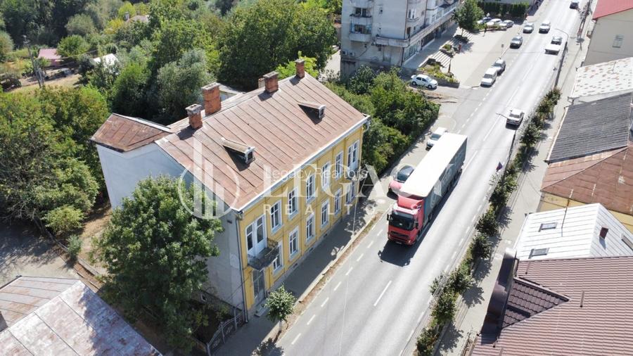 VÂNZARE/SCHIMB CU TEREN  - Clădire interbelică, centru oraș Siret - 7