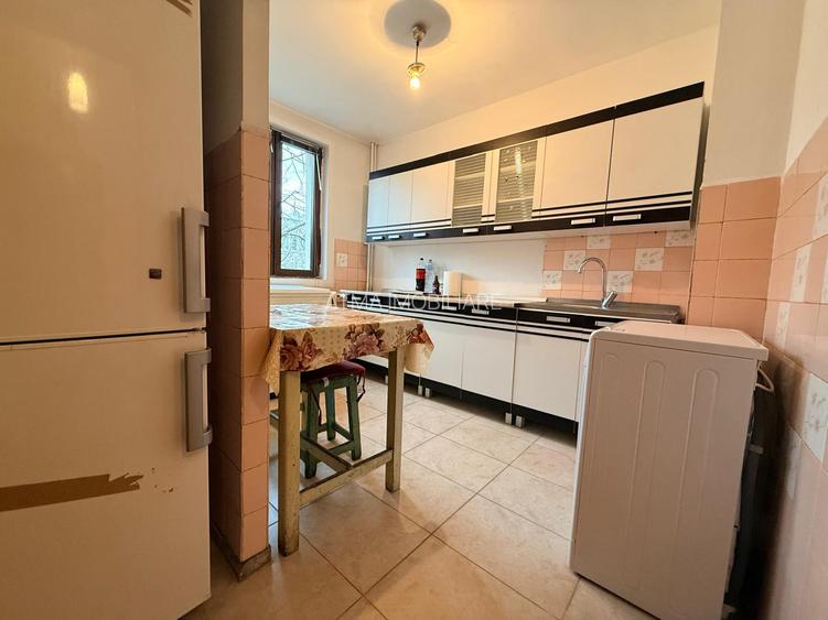 Vanzare 2 camere decomandat Berceni Racovita Kaufland Comision zero - 8