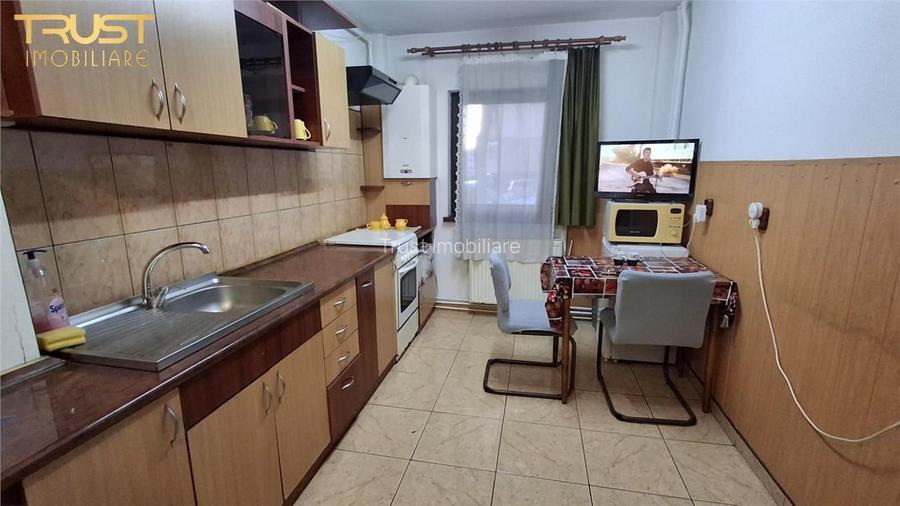 3 Camere I 2 Bai I Mobilat si Utilat I Str. Aurel Vlaicu - 9