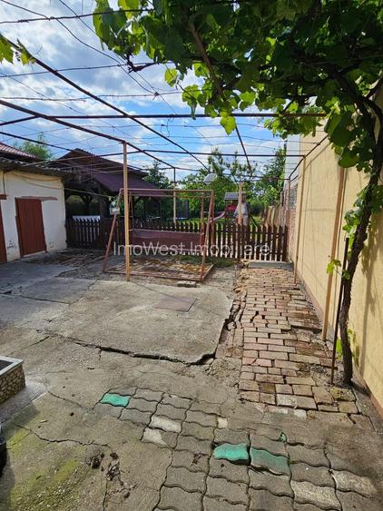 Casă renovată | Teren 600 mp | În Timișoara | Acces rapid spre centru și centura - 13