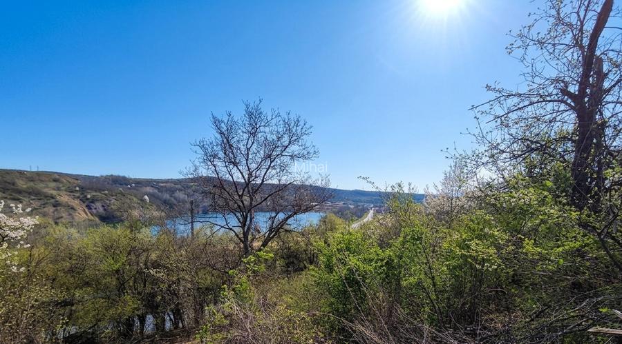 casa teliuc vedere la lac - 5