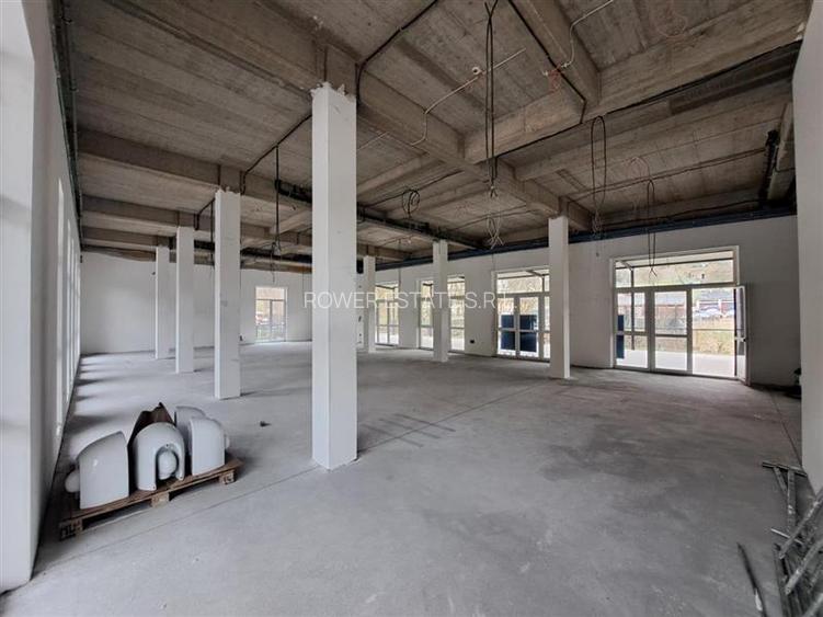 Spatiu comercial, 300 mp utili, situat in zona Roata Faget! - 3