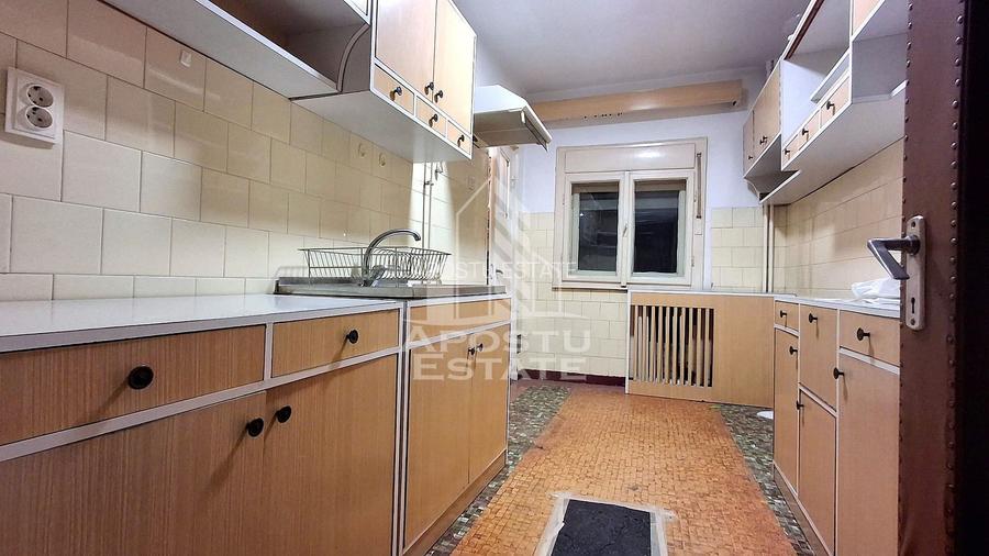 Apartament spatios, cu 2 camere decomandat - 7