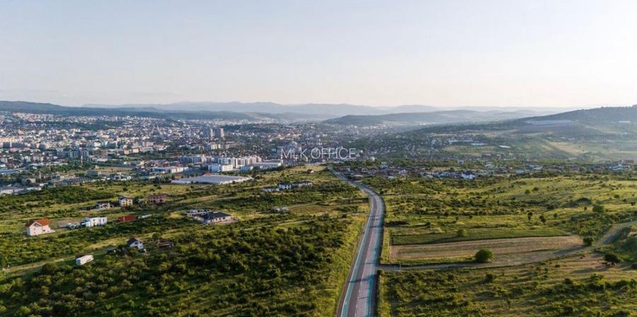 De vanzare teren 5000 mp pe strada Giuseppe Verdi in Iris - 2