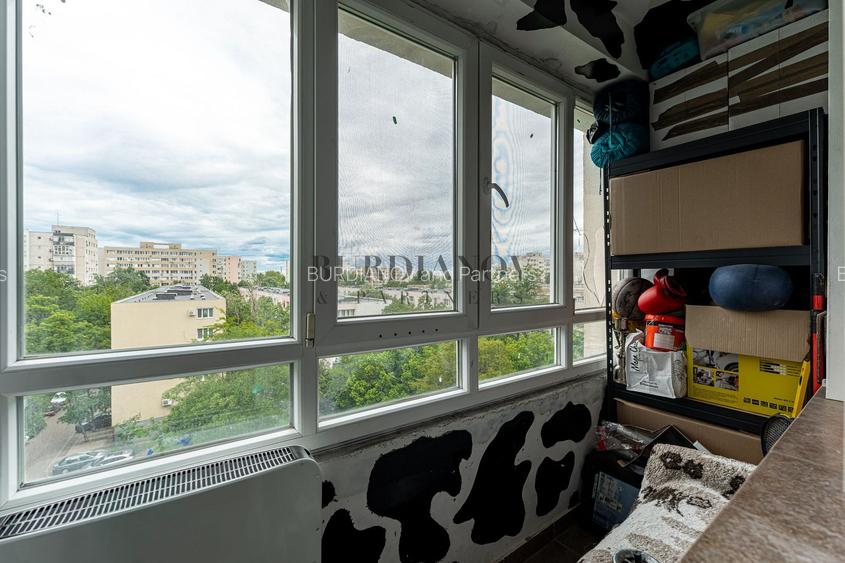Apartament cu 4 camere- 57 mp utili -Dr Taberei- Metrou Romancierilor - 12
