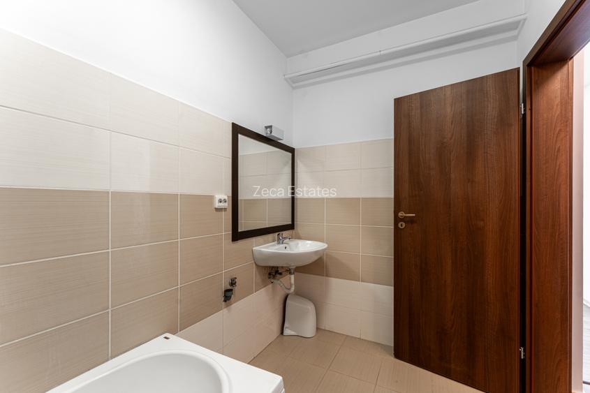 Apartament cu 3 camere | 71,5 mp utili | Drumul Fermei | Loc de parcare inclus - 16