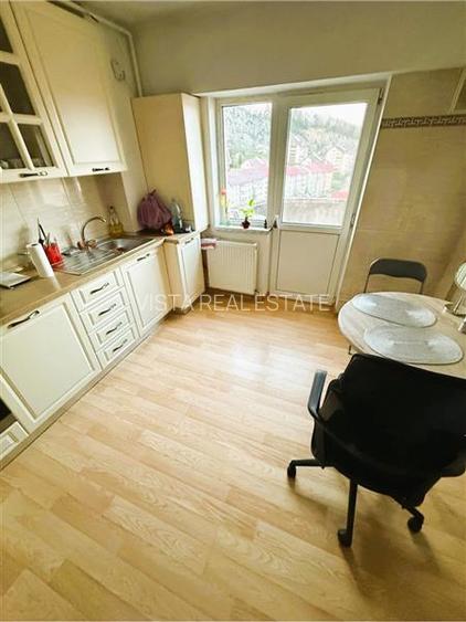 Apartament 2 camere decomandate, vedere frumoasa, zona linistita - 2