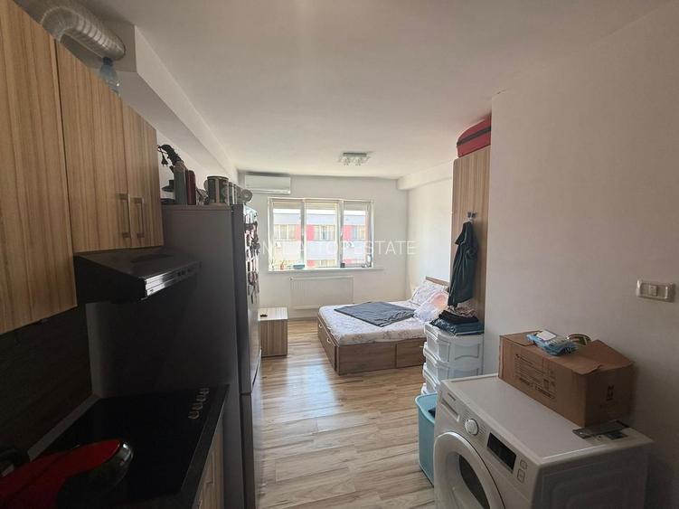 Garsoniera de vanzare in zona UTA - 2