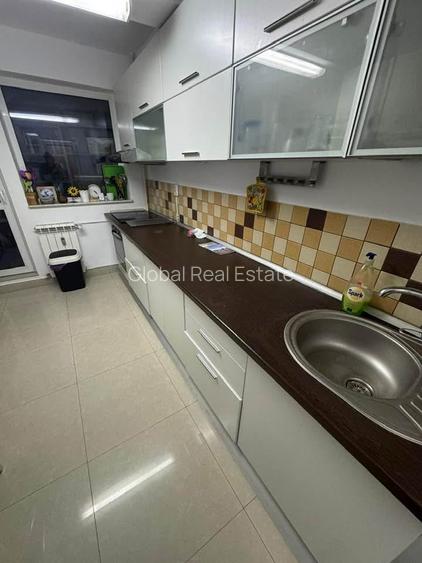 3 Camere Decomandat Circular 67 mp Zona Ultracentrală Mobilat Utilat - 25