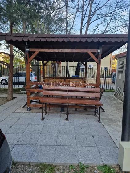Apartament 3 camere de inchiriat | Sisesti | Parcare | Curte - 8