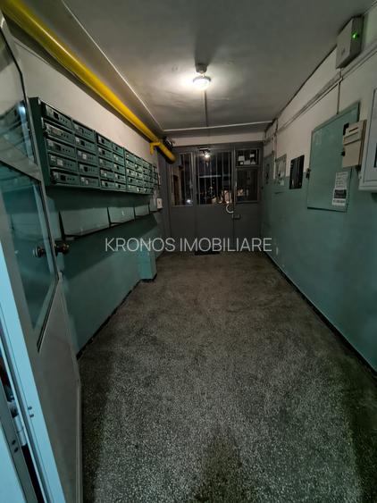 CIRESICA APARTAMENT CU 3 CAMERE DECOMANDAT, 68 MP PRET 115000 EURO - 15