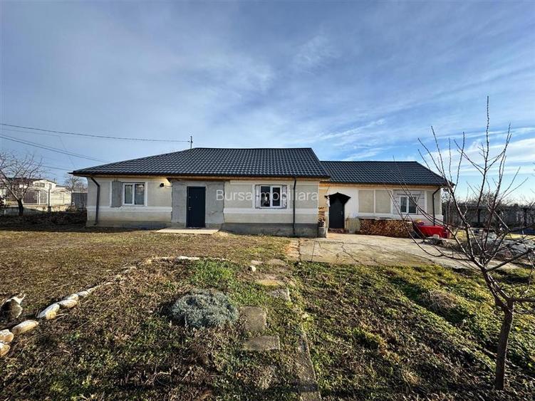 CASA DE VANZARE PANCIU - 4