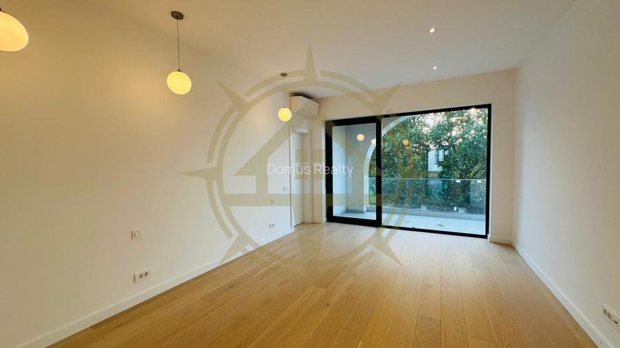 DOM00300 - Vila cu vedere la lac in Corbeanca I teren 750 mp - 13