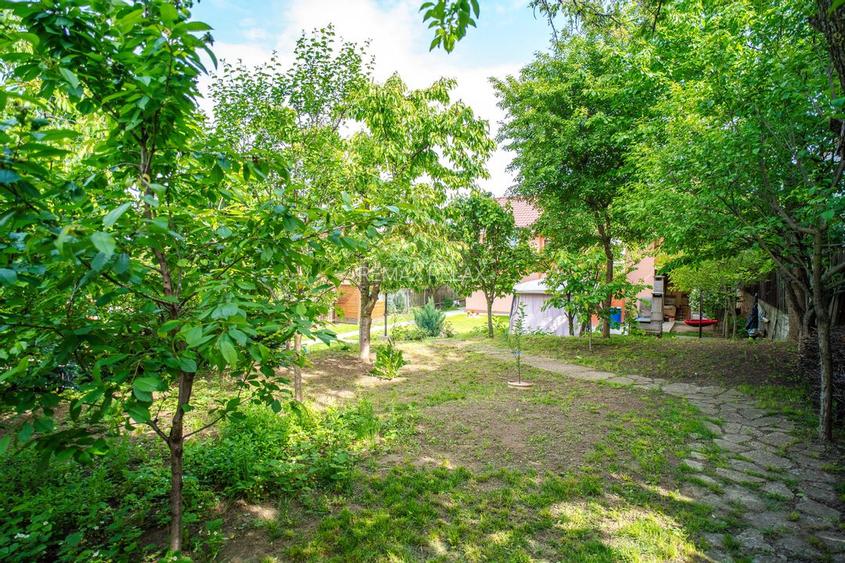 Casă / Vilă de Vânzare 200mp Teren 870mp Str. Soarelui - Valea Lupului - 33