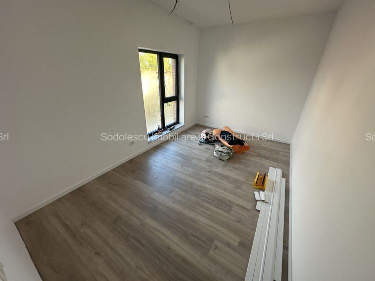 PROIECT DEOSEBIT - 11