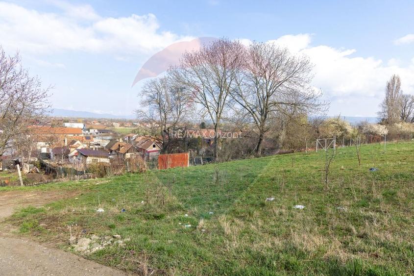 Teren intravilan cu vedere panoramică, utilități si poziție excelentă! - 6