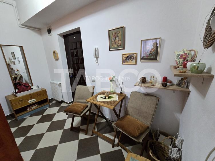 Apartament 2 camere etaj 2 balcon lift Doamna Stanca Sibiu Comision 0 - 7