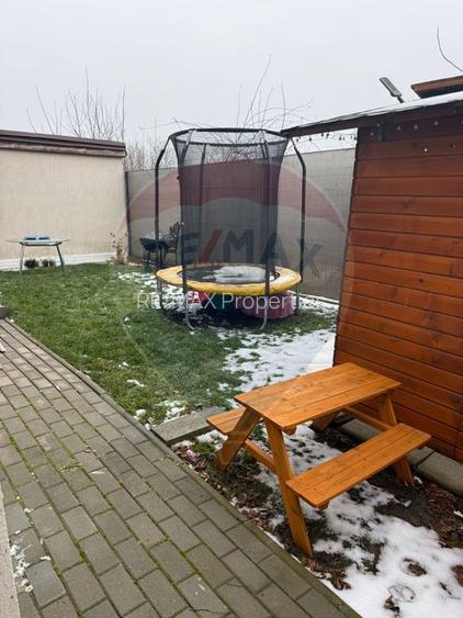 Casă / Vilă de vanzare in Otopeni, ansamblu rezidential, langa centru - 23