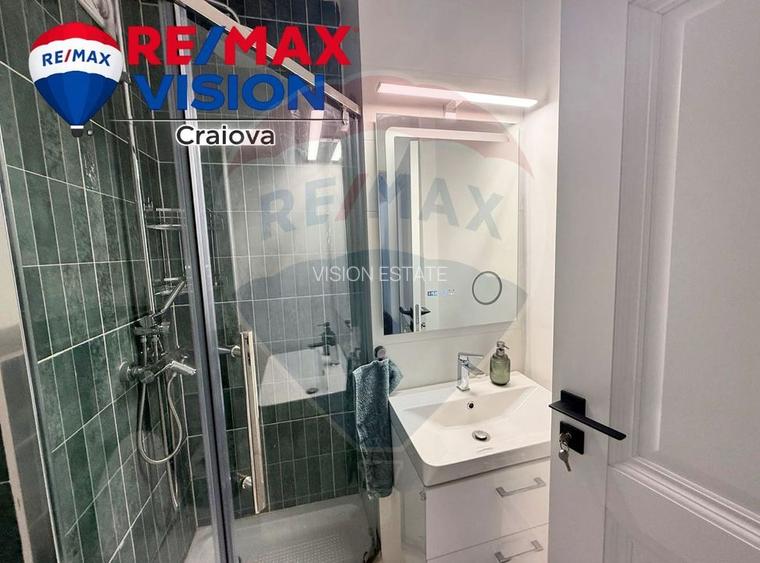 Apartament cu 4 camere de închiriat în zona Central - 4