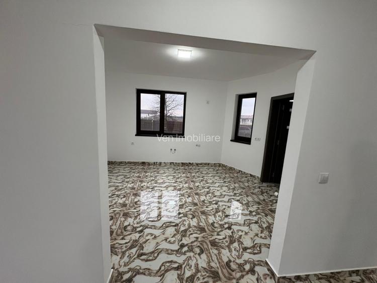 Casa de vanzare – 143 mp, teren 700 mp Zona Aerodrom - 8