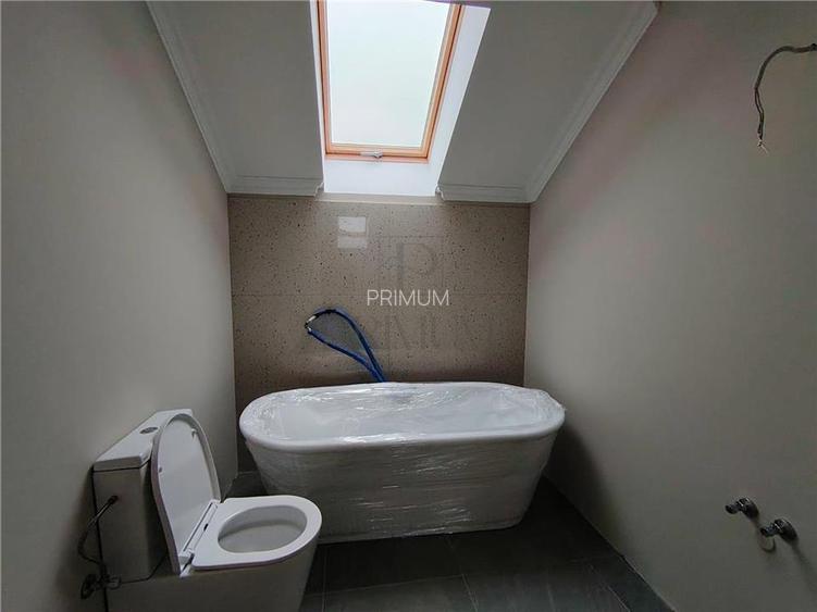 Casa Individuala - RONAT - Dormitor la parter - bucatarie separata. - 17