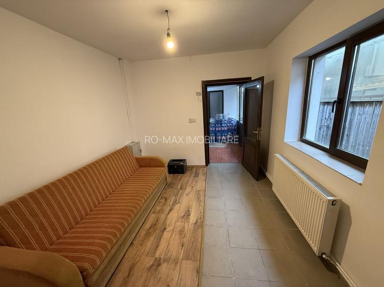 Spațiu de închiriat în Vilă - 2 camere+birou+curte în Campina - 4