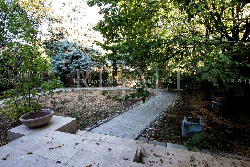 Inchiriere casa, vila 7 camere | Individuala, Renovata, Curte | Campul Pipera - 3