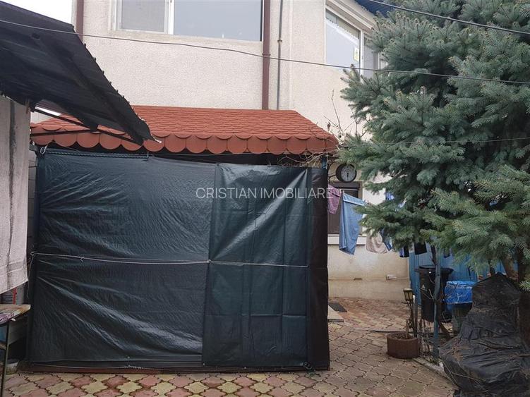 VILA P+1+M, Bariera, Constructie 2005 din Caramida si BCA - 2