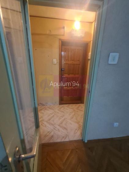 Apartament cu 2 camere de vanzare in Campina - Zona Piata Centrala - 8