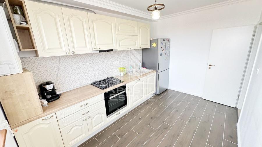 Penthouse 3 camere de vanzare, 97mp utili + balcon -Giroc - 10