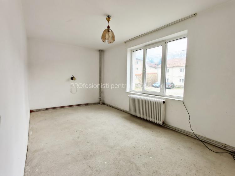 COMISION 0% Casa cu 20 camere, intabulata, utilitati+3.125mp teren in Slimnic - 4