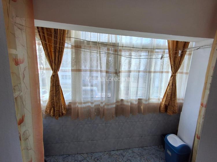 Ofer spre inchiriere apartament 3 camere zona Nord Medgidia - 11
