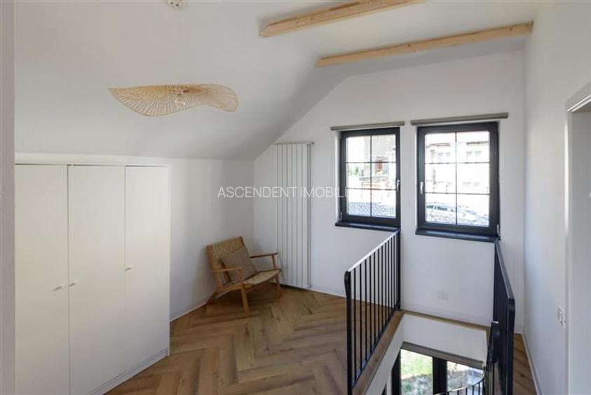 FILM! Vila de poveste, in centrul Brasovului, pe Drumul Cetatii - 43