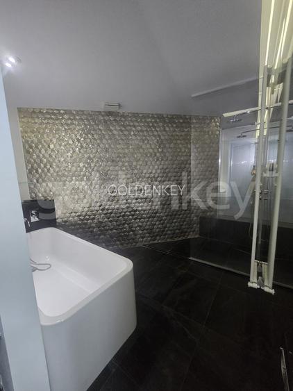 Apartament generos cu 4 camere in complex rezidential | 2 garaje |  terasa - 10