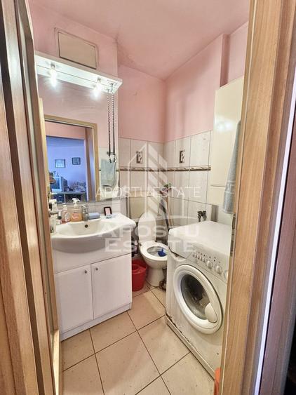 Apartament cu 3 camere si 2 bai la etajul 1 cu centrala zona Soarelui - 10