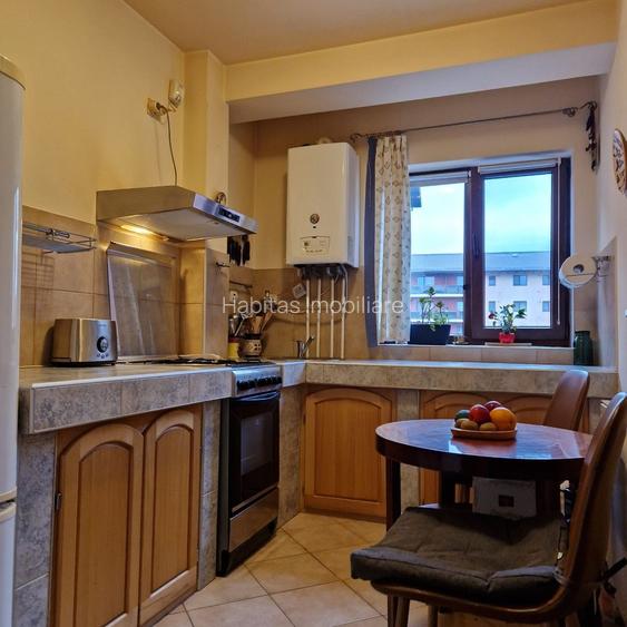 Apartament 2 camere, parcare, et intermediar, Floresti str Stejarului - 5