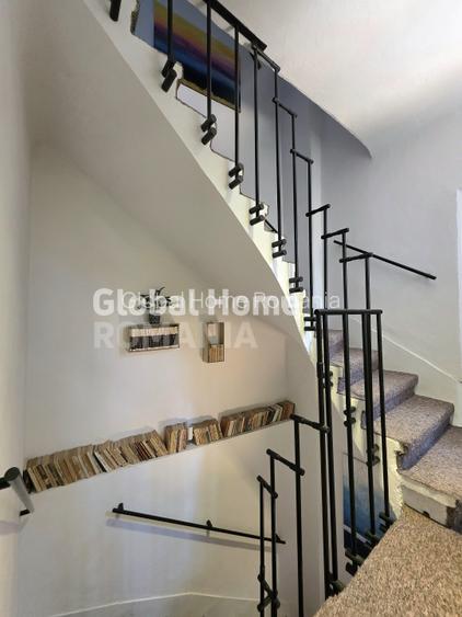 Cismigiu Garden | Office Interbelic Villa - 12 Rooms - 637 Land - 441Sqm Surface - 18