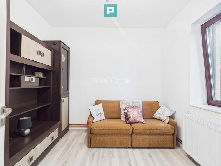 Casă Individuală cu spațiu comercial - Variaș - 18