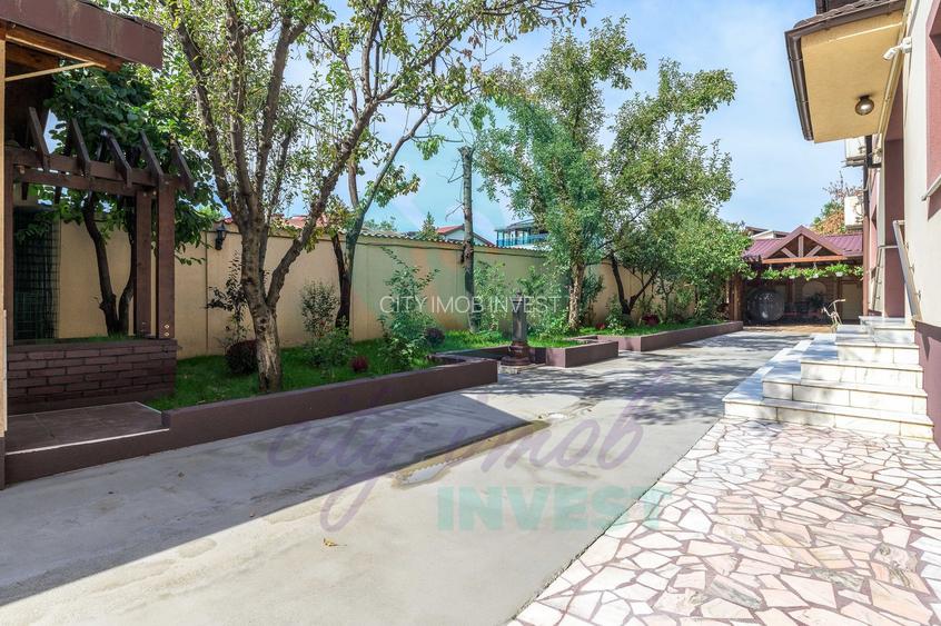Vilă spațioasă cu curte superbă lângă Parcul Circului - 2