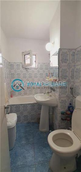 Royal Imobiliare - Vanzare apartament 2 camere zona Vest - 14