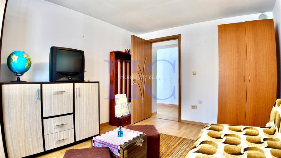 Casă 4 camere|Grădină 1600m | Vedere Făgăraș | Săcădate| 25 min Sibiu - 12